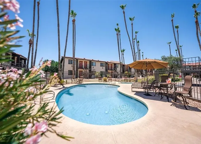 129 Fully Furnished, Amenities Galore Apartment