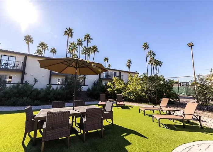 129 Fully Furnished, Amenities Galore * Scottsdale